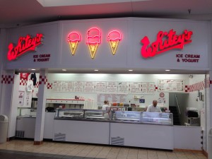 North Park Mall Store Closes - Whitey's Ice Cream