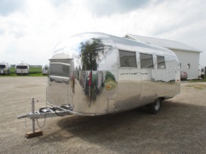 Airstream Front Back Side