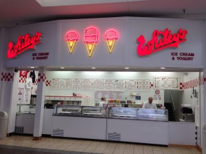 Whitey's Ice Cream & Yogurt, North Park Mall, Davenport, IA